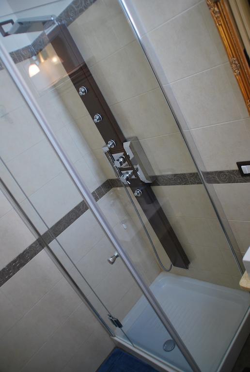Victoria Guest house 2*