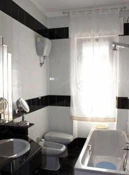 Victoria Guest house 2*